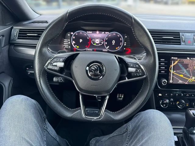 Skoda Superb 2.0 TSI 4x4 Combi Sportline