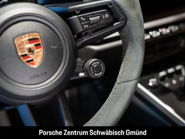 Porsche 911 992 Carrera Coupé