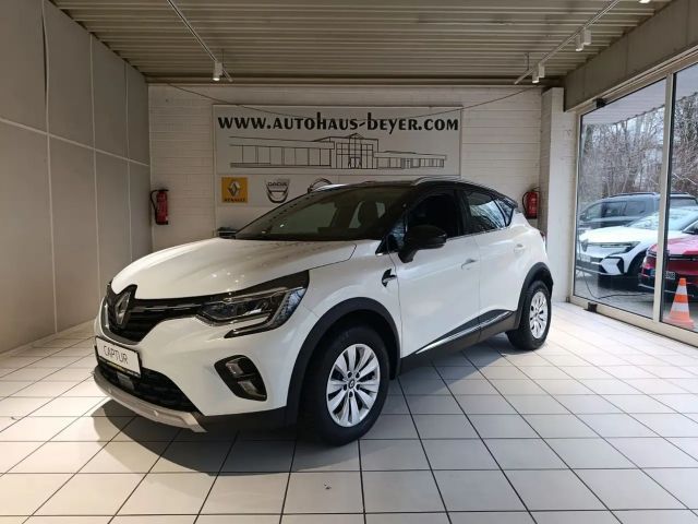 Renault Captur Hybrid Intens TCe 140