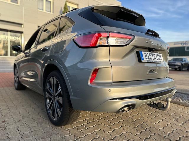 Ford Kuga Plug in Hybrid ST Line X