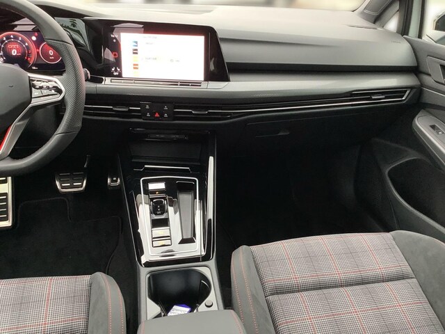 Volkswagen Golf 2.0 TSI DSG GTI