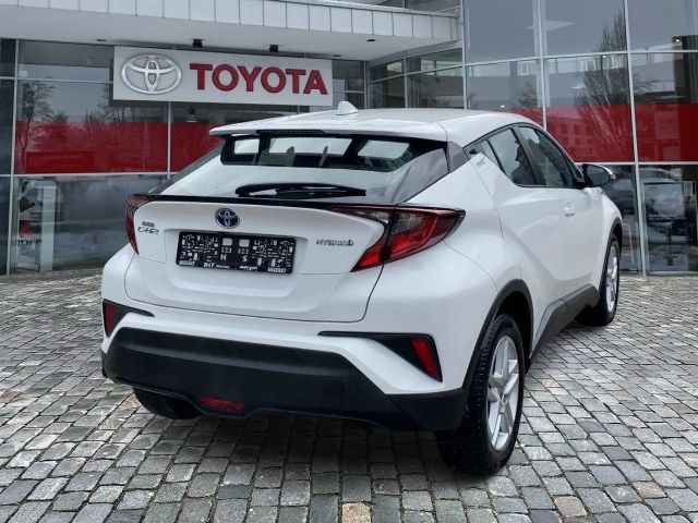 Toyota C-HR Flow