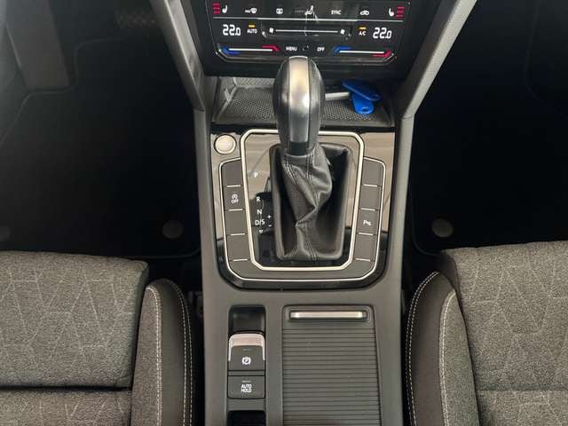 Volkswagen Passat 1.5 TSI Business DSG Variant