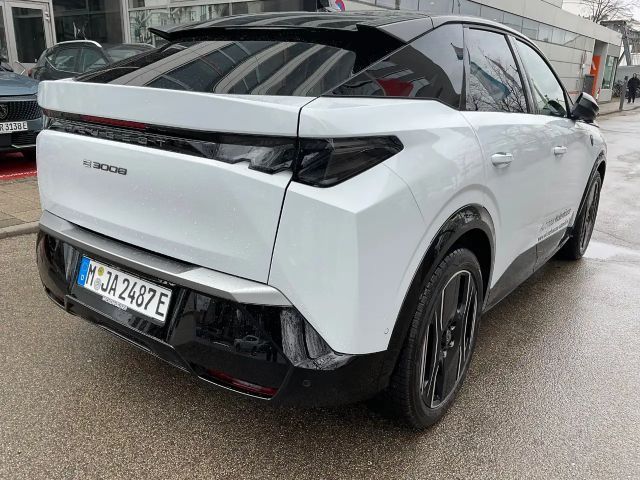 Peugeot E-3008 GT-Line