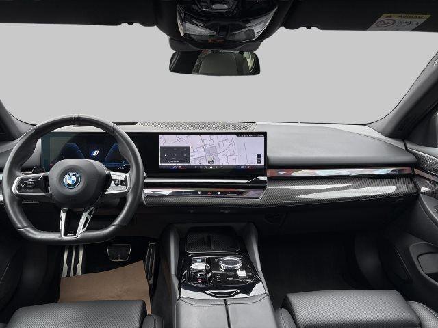 BMW i5 Sedan eDrive40