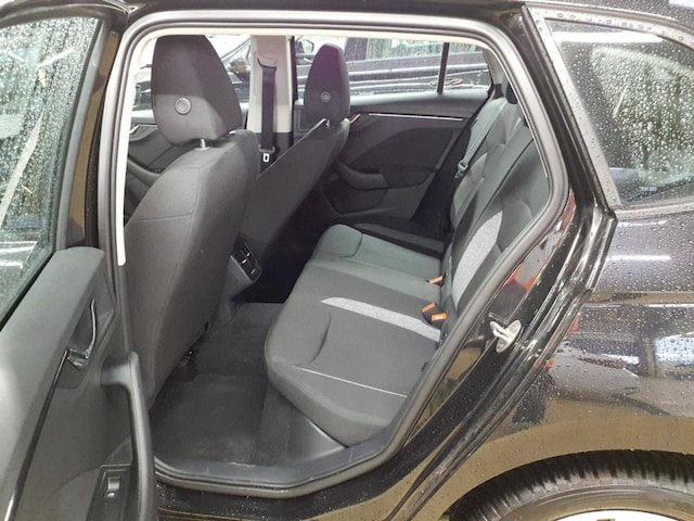 Skoda Scala Scala Essence 1,0 TSI 70 kW 5-Gang Mech.