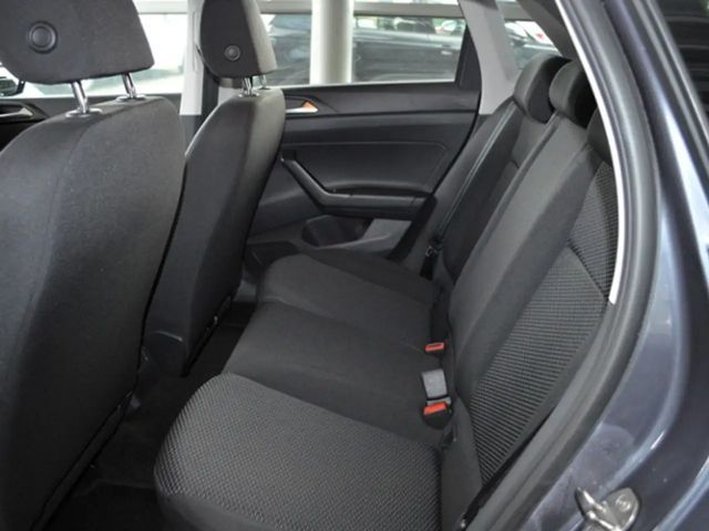 Volkswagen Polo 1.0 MPI