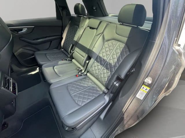 Audi Q7 50 TDI Quattro S-Line