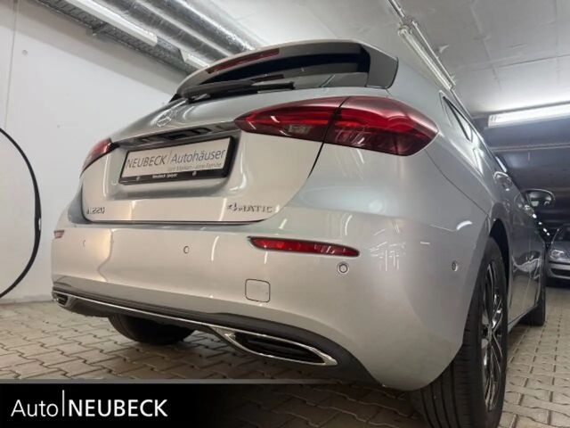 Mercedes-Benz A 220 4MATIC Progressive