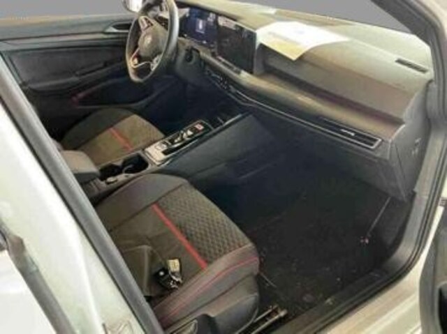 Volkswagen Golf 2.0 TSI Golf VIII