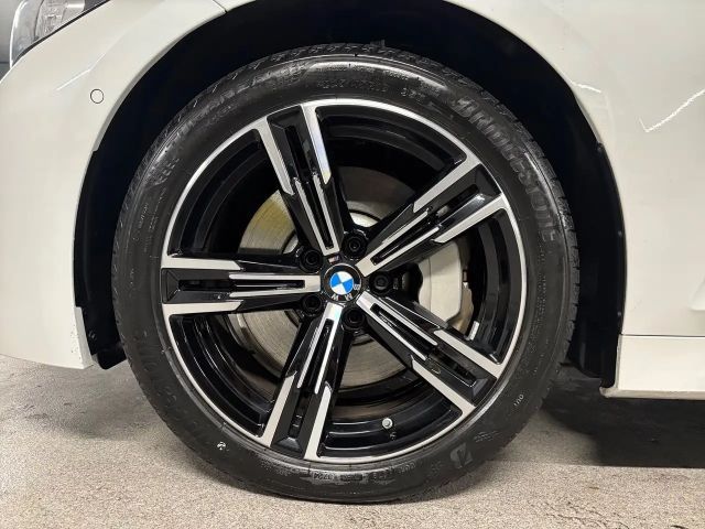 BMW 330 330i Touring xDrive