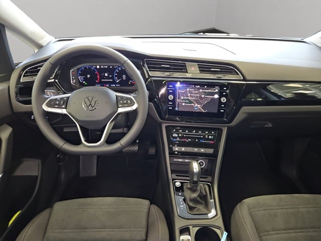 Volkswagen Touran 1.5 TSI Style