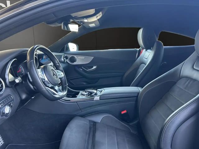 Mercedes-Benz C 200 AMG Line Coupé