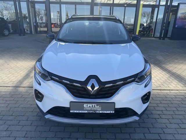 Renault Captur E-Tech Intens