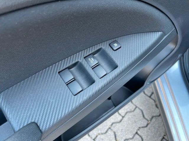 Mitsubishi Space Star Star