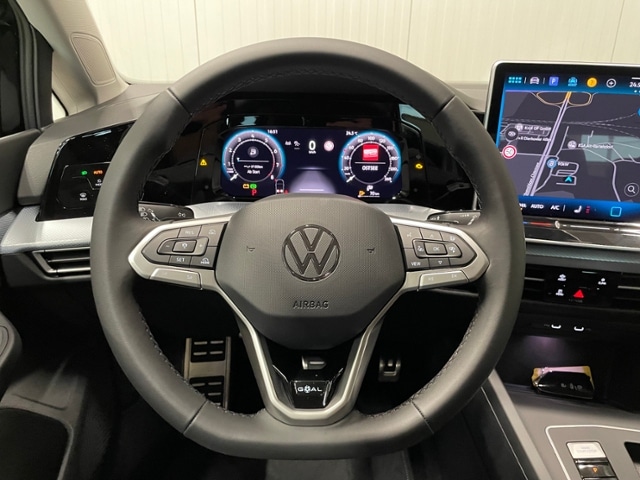 Volkswagen Golf 1.5 eTSI DSG Golf VIII