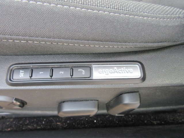 Volkswagen Golf 2.0 TSI DSG IQ.Drive