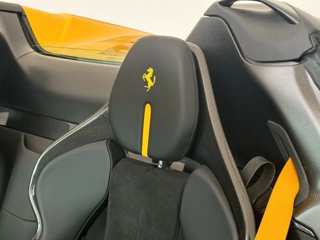 Ferrari SF90 Assetto Fiorano Spider