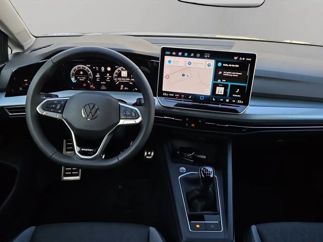 Volkswagen Golf 1.5 TSI Golf VIII