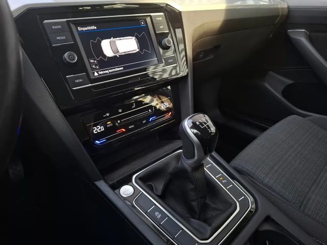 Volkswagen Passat Business Variant