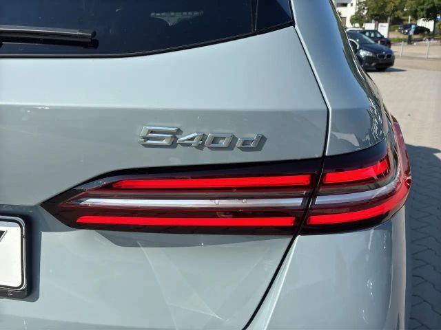 BMW 540 540d M-Sport Touring xDrive
