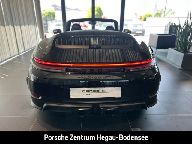 Porsche 992 Cabrio Carrera GTS