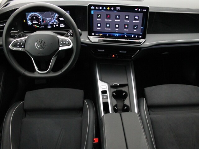 Volkswagen Passat 1.5 eTSI DSG Variant