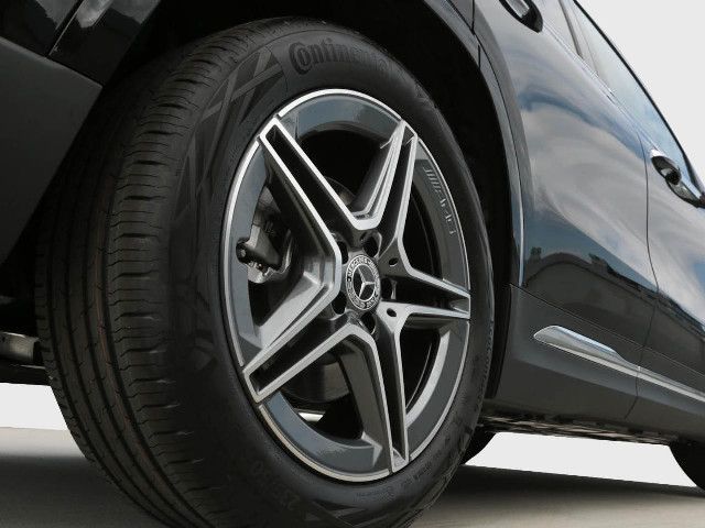 Mercedes-Benz GLA 220 4MATIC AMG Line GLA 220 d