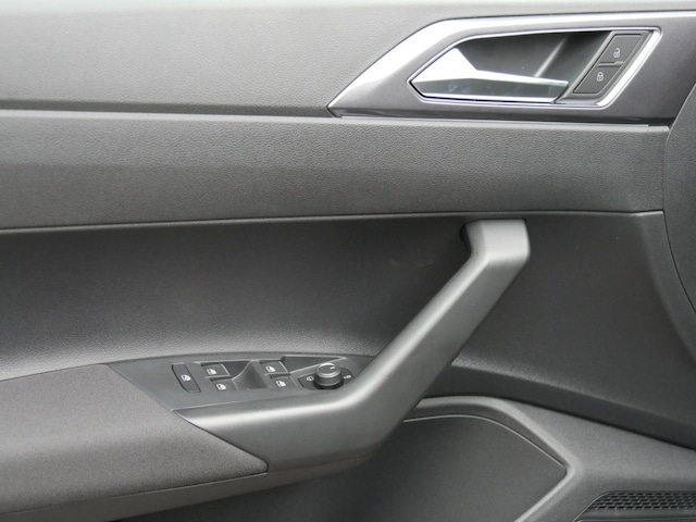 Volkswagen Polo 1.0 TSI DSG Style