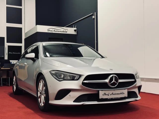 Mercedes-Benz CLA 200 CLA 200 d