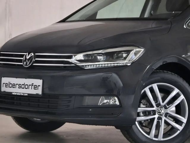 Volkswagen Touran DSG