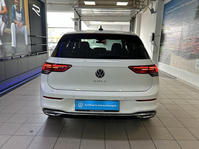 Volkswagen Golf 2.0 TDI DSG Style
