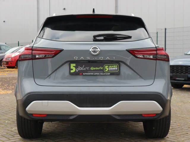 Nissan Qashqai DIG-T Tekna