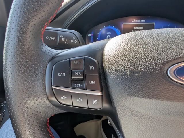 Ford Focus ST Line Wagon