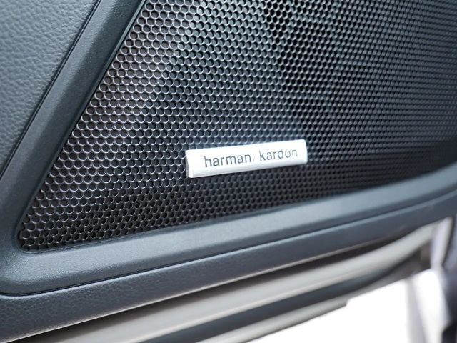 Subaru Outback 2.5i Platinum H/K HGSD NAVI ACC LED