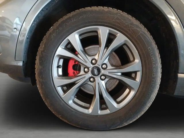 Ford Kuga Plug in Hybrid ST Line X