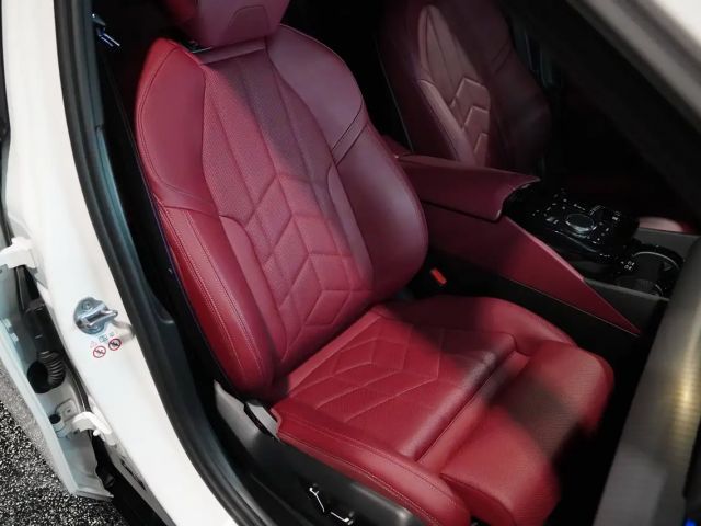 BMW 520 520d M-Sport Sedan xDrive