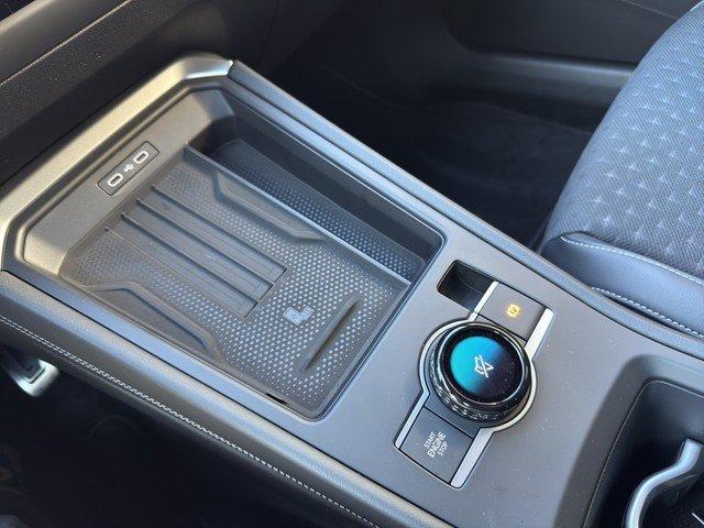 Volkswagen T-Roc 1.5 eTSI DSG R-Line