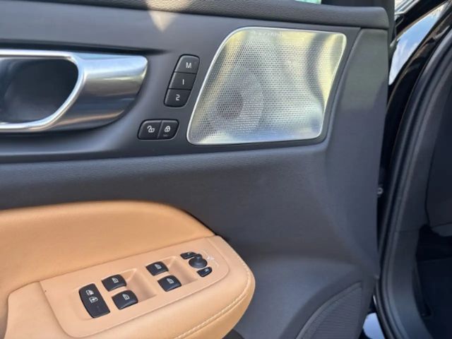 Volvo V60 Dark Recharge T6 Ultra