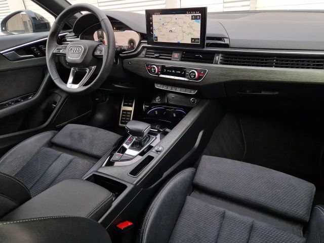 Audi A4 S-Line S-Tronic