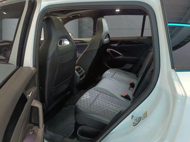 Volkswagen Tiguan 1.5 eTSI DSG Pro