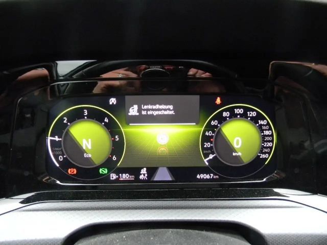 Volkswagen Golf DSG Golf VIII IQ.Drive