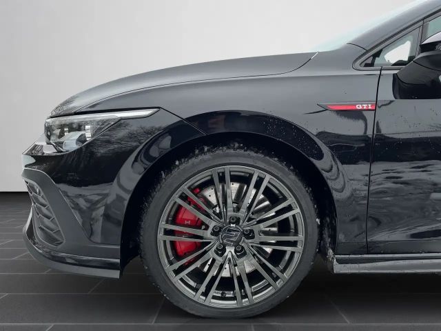 Volkswagen Golf 2.0 TSI GTI