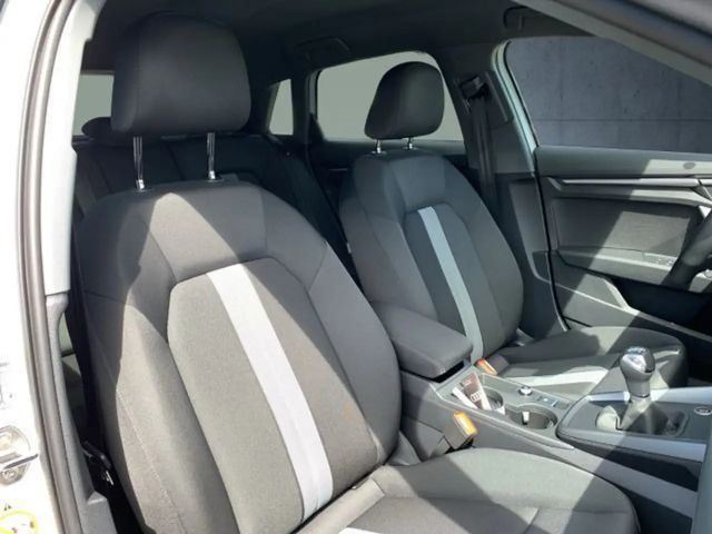 Audi A3 35 TFSI Sedan