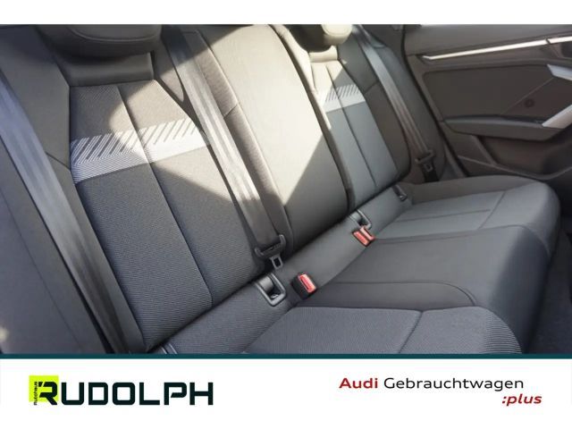 Audi A3 35 TFSI S-Tronic Sedan