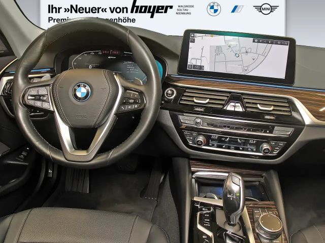 BMW 530 530e Touring