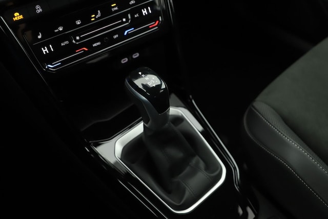 Volkswagen T-Roc 1.5 TSI DSG R-Line