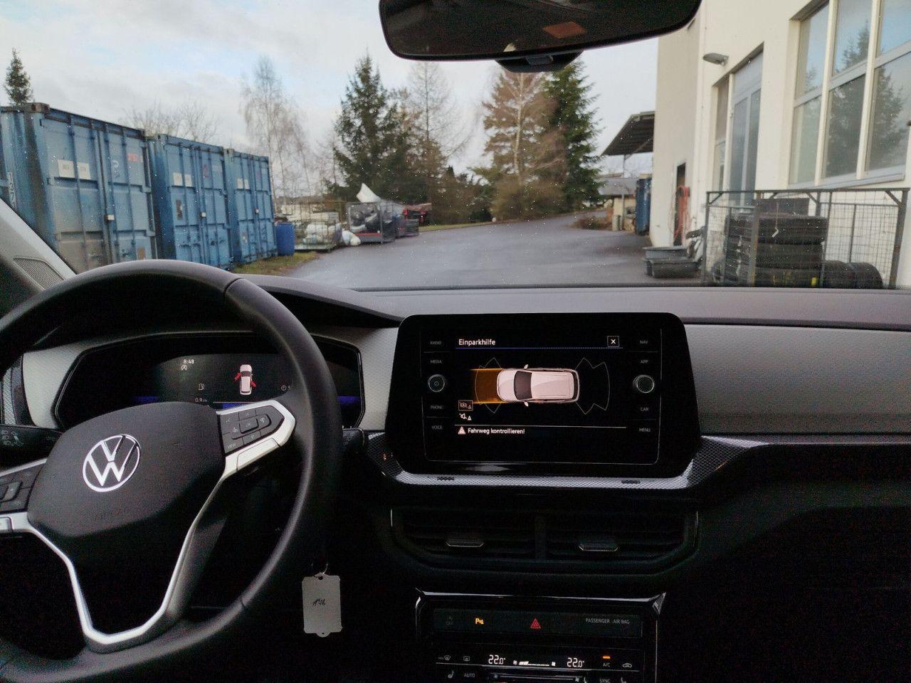 Volkswagen T-Cross Life