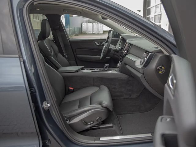 Volvo XC60 AWD Dark Plus T8