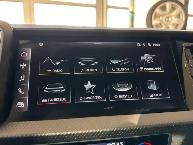 Audi A1 30 TFSI Allstreet